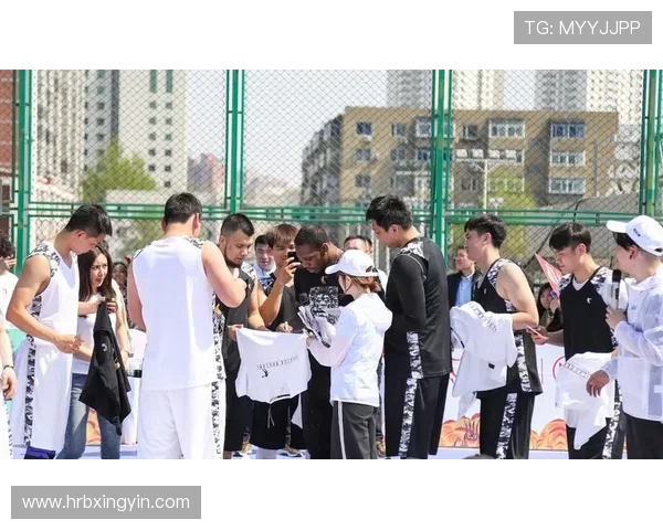 哈德森的传奇旅程:从篮球场到人生巅峰的奋斗与荣耀 哈德森的传奇旅程:从篮球场到人生巅峰的奋斗与荣耀