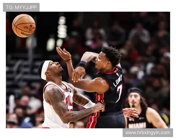 热火与公牛东部决赛第五场激战回顾球员表现与战术分析