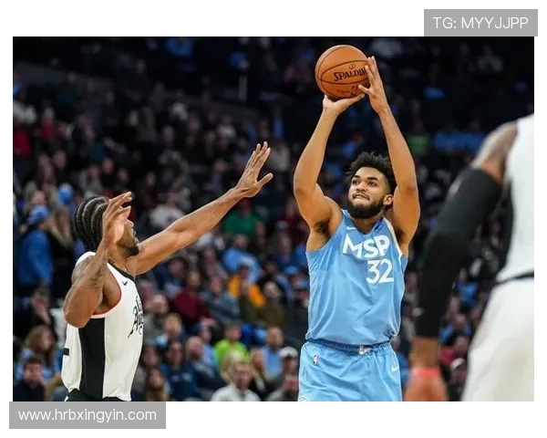 绿军与热火激战正酣文字直播全程回顾精彩瞬间与关键时刻分析 绿军与热火激战正酣文字直播全程回顾精彩瞬间与关键时刻分析