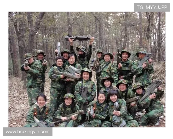 重庆攀岩队的团队协作之旅：挑战极限与团结的完美结合